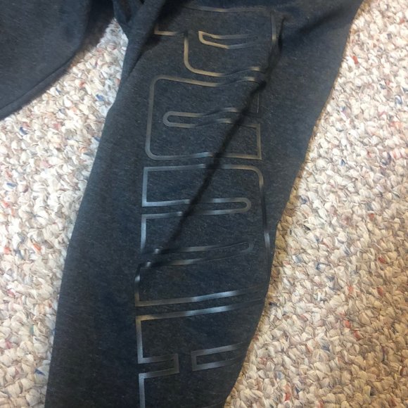 *Women's Puma Logo Legging, XL* - Picture 4 of 5